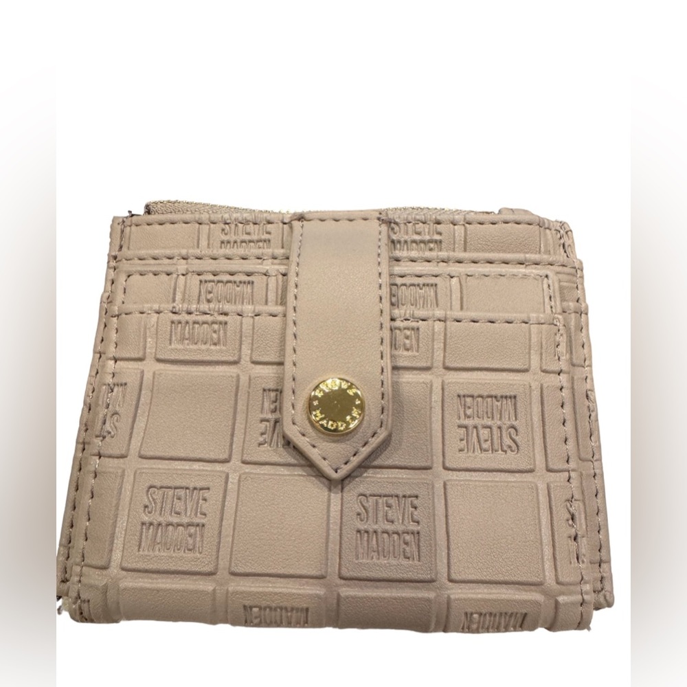 STEVE MADDEN Small Wallets Bills Coin Cards ID
